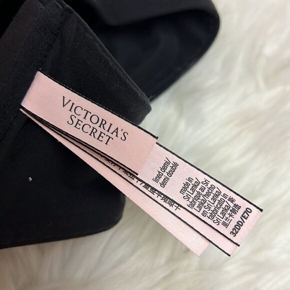 Victoria’s Secret black lace front closure push-up bra D24 - Picture 7 of 9